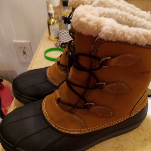 Crocs waterproof boots - Picture 2 of 11